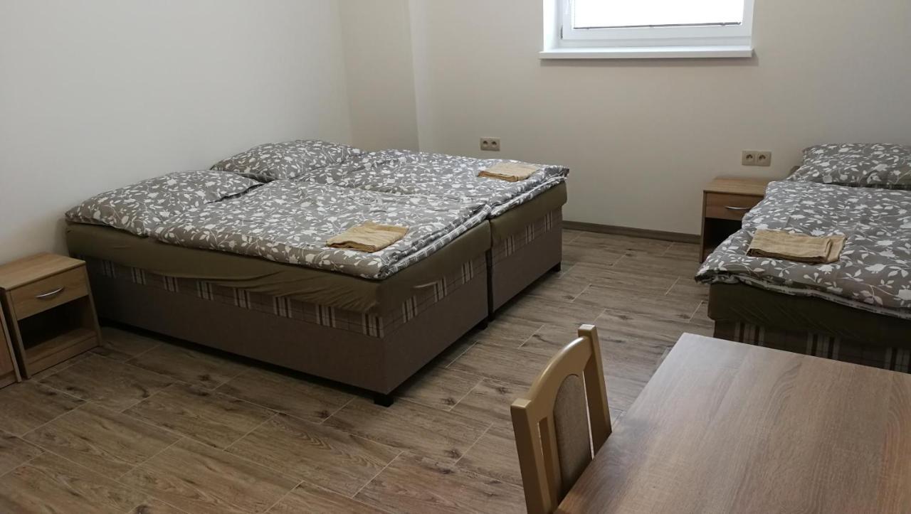 Apartmanove Ubytovanie Vkf Volkovce Buitenkant foto